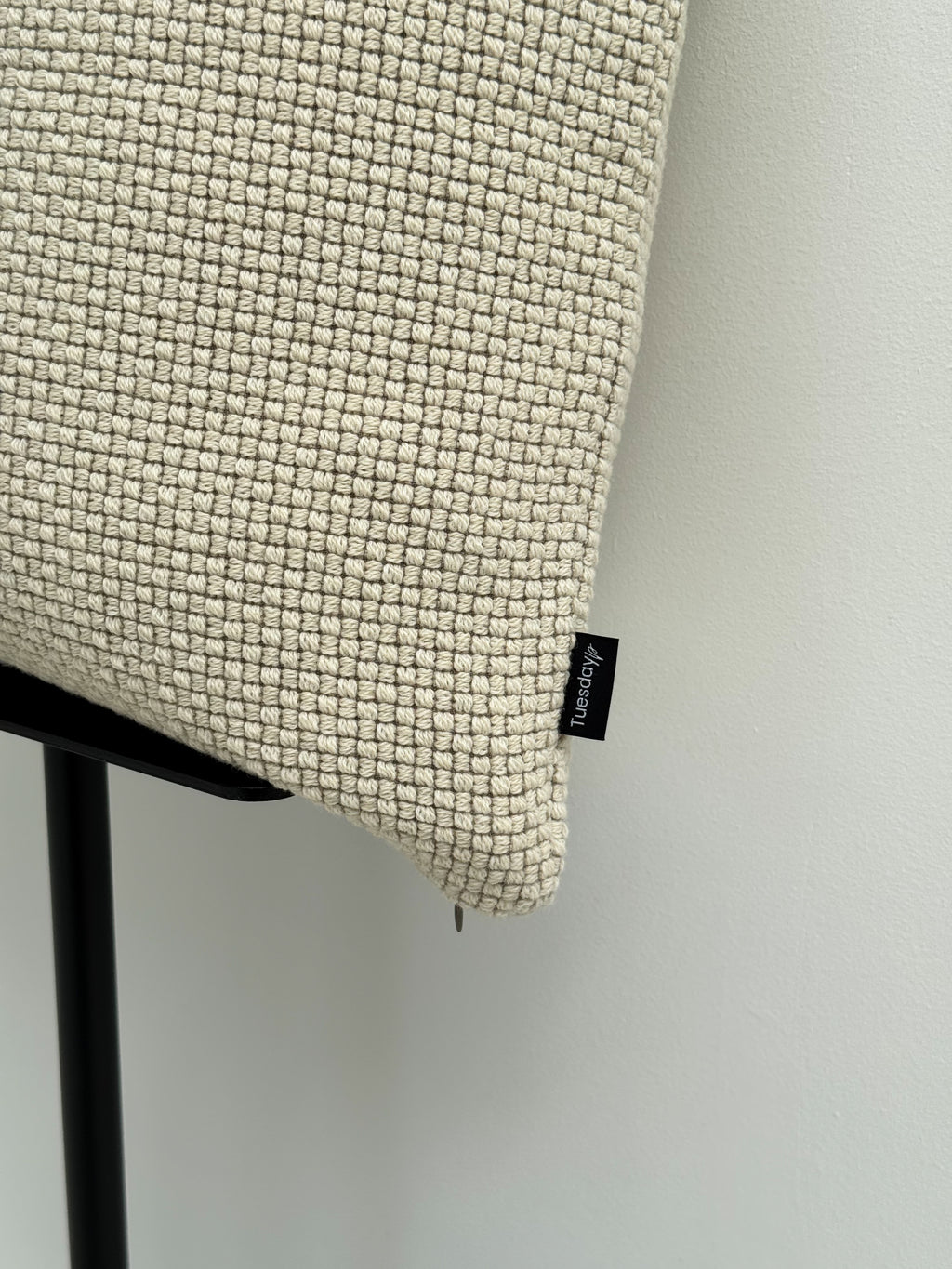 Chunky Woolen Pillow - Eggshell 