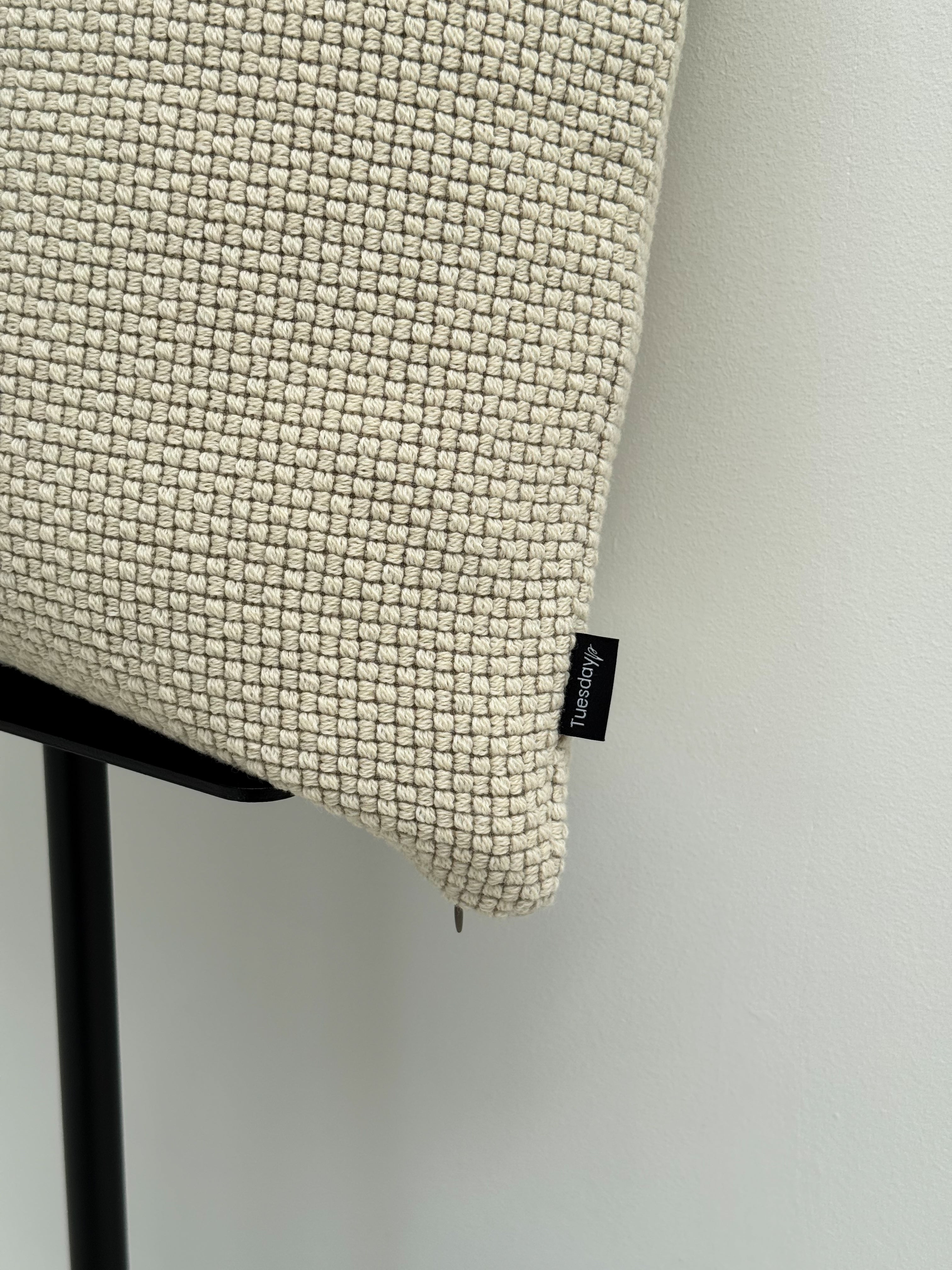 Chunky Woolen Pillow - Eggshell 