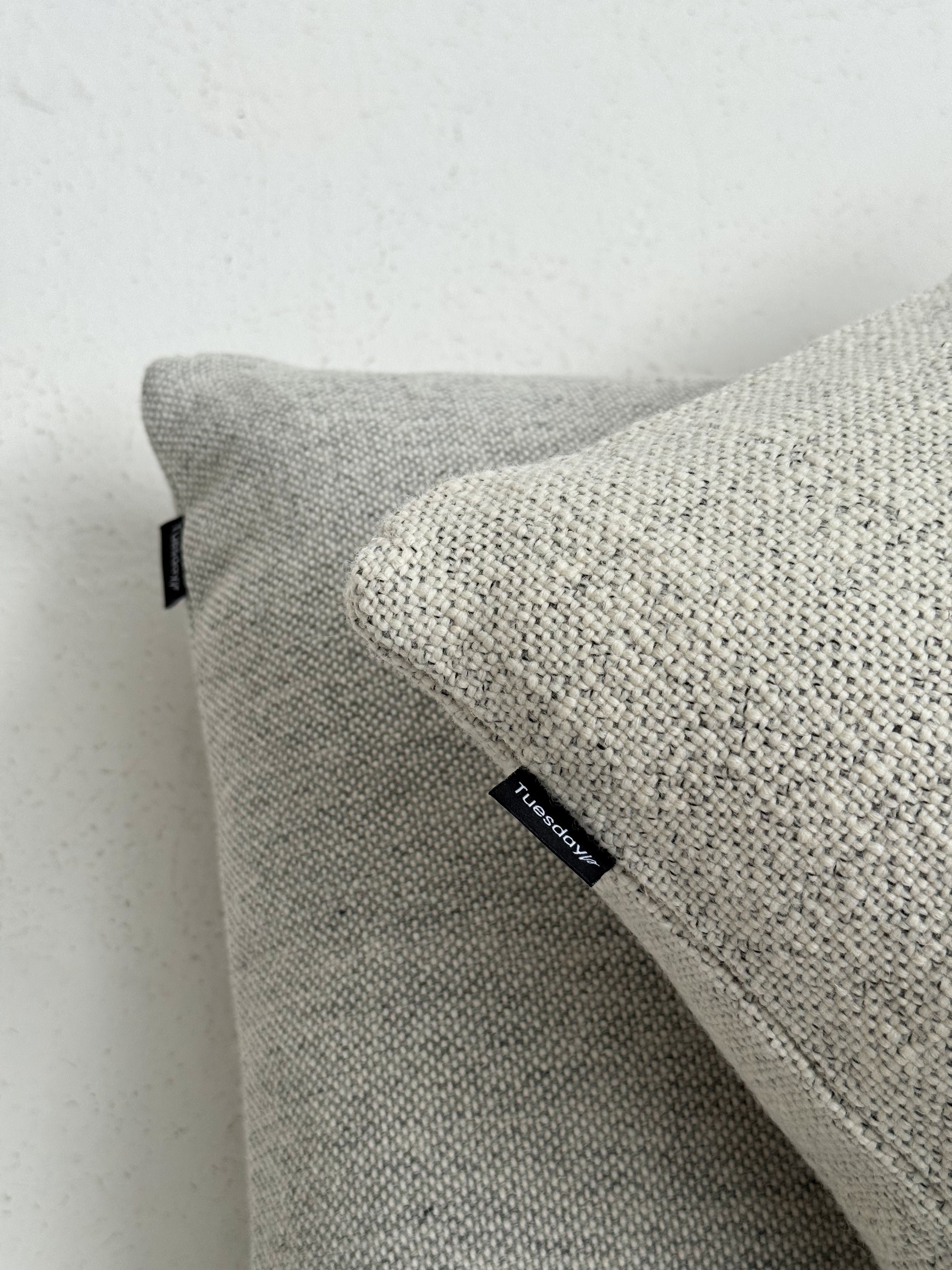 Chunky Woolen Pillow - White Pattern 