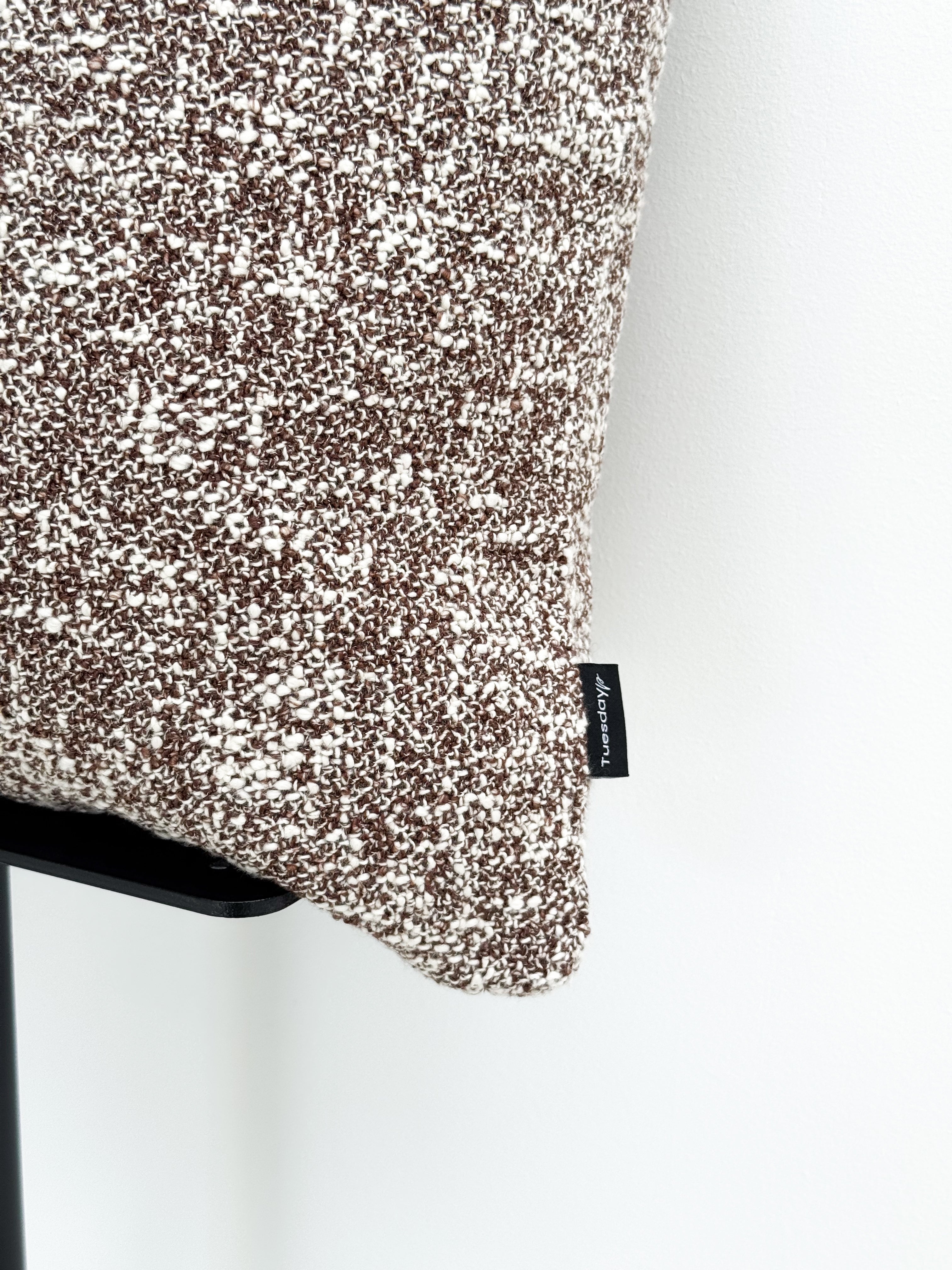 Chunky Cotton Pillow - Brown Pattern 