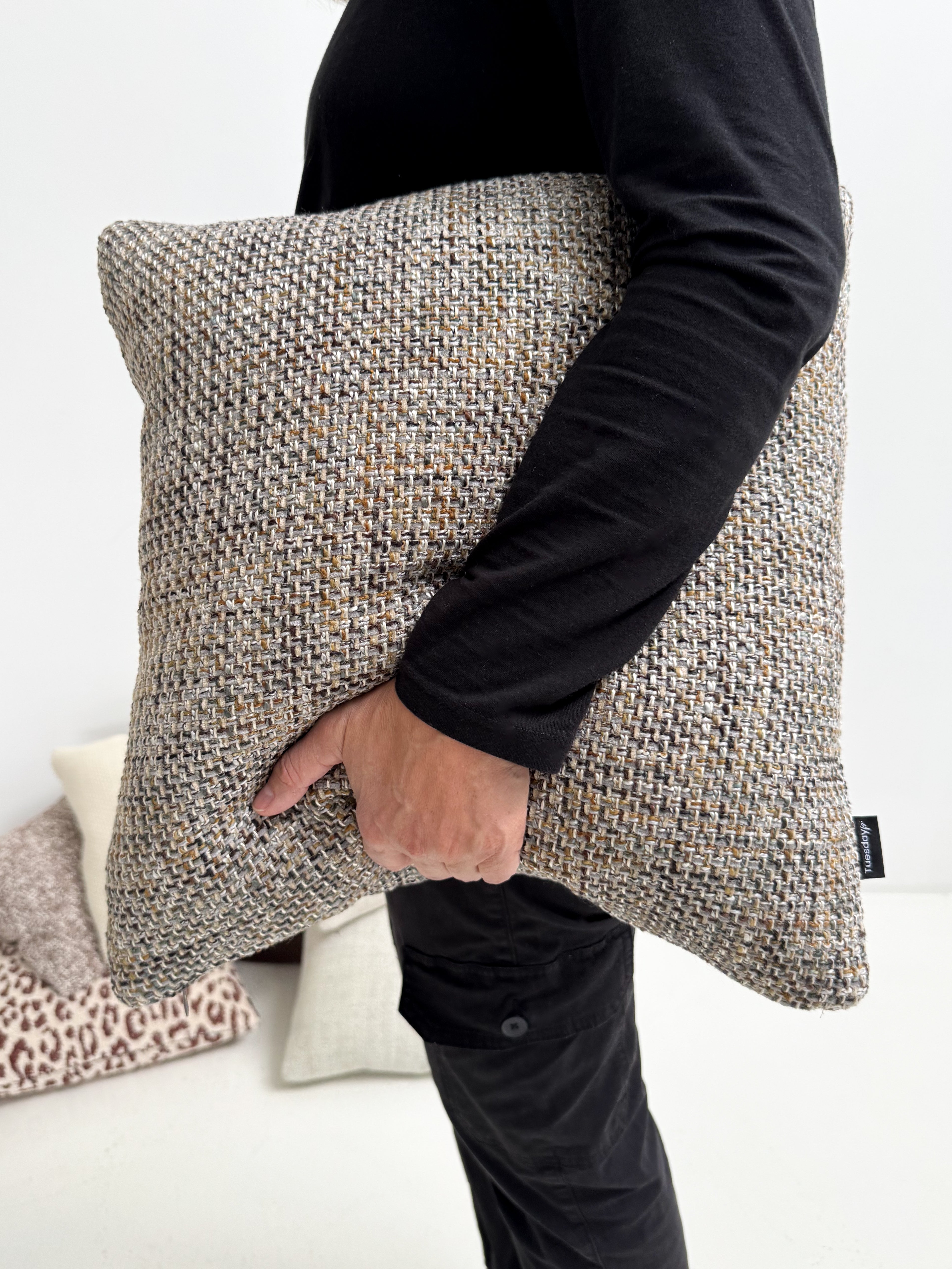 Chunky Cotton Pillow - Dark 