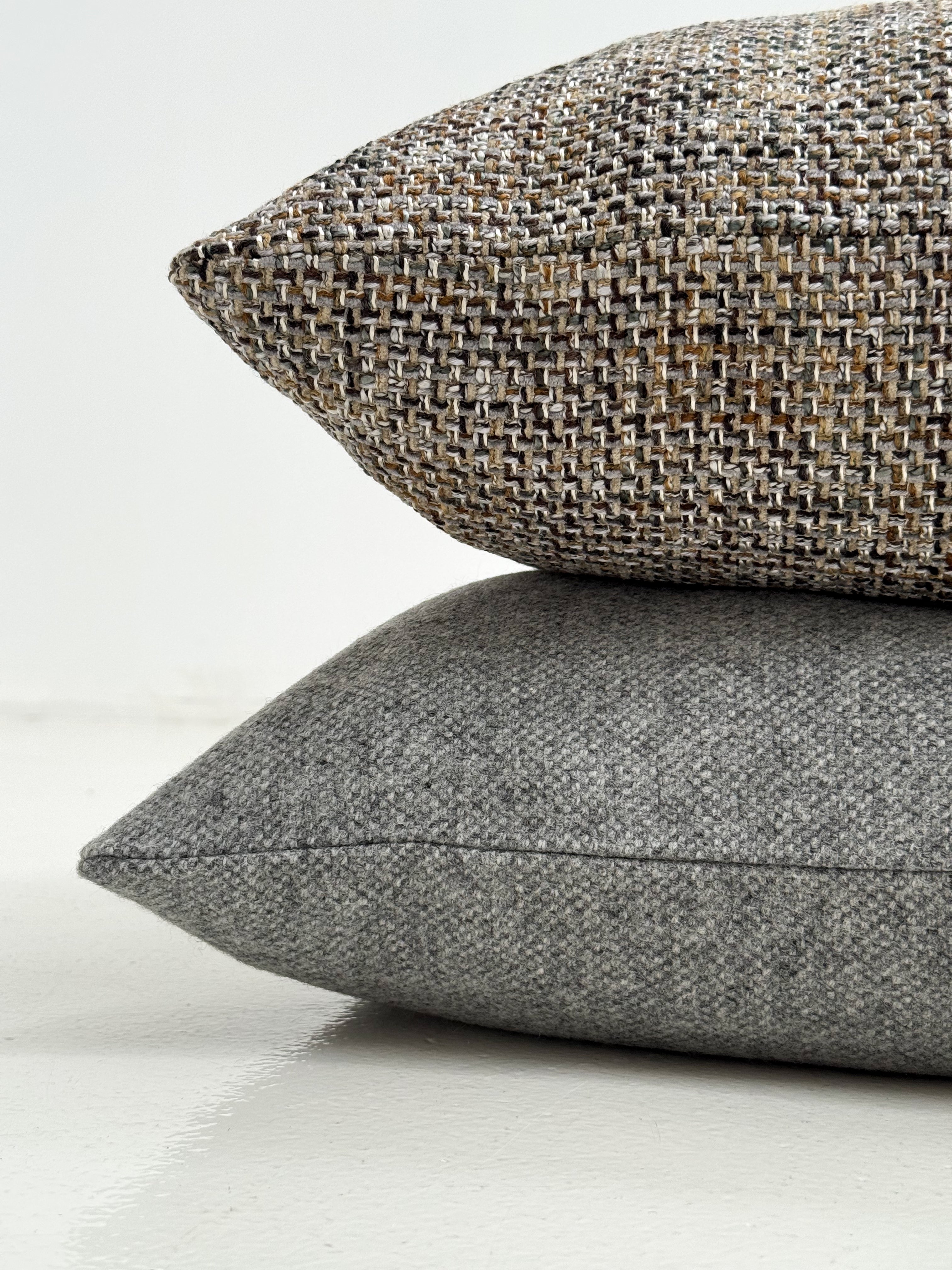 Chunky Cotton Pillow - Dark 